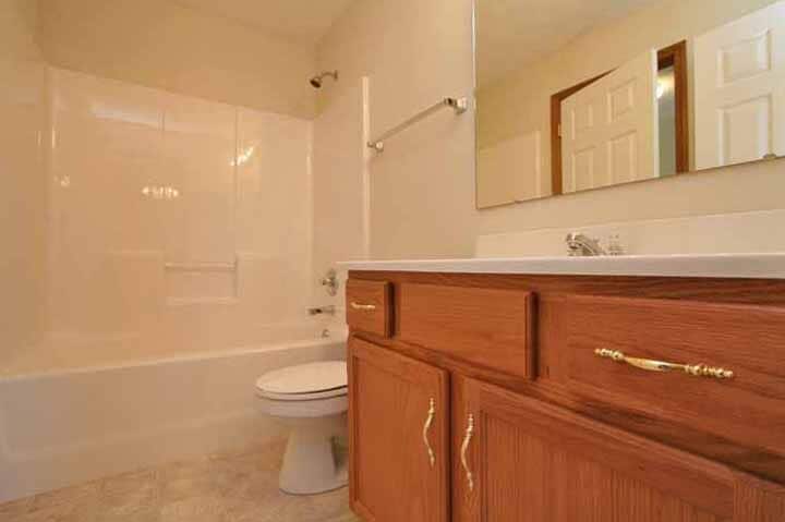 Building Photo - 7607 Stonebridge Golf Dr