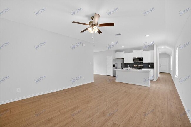 Building Photo - 1209 Hopes Lk Dr