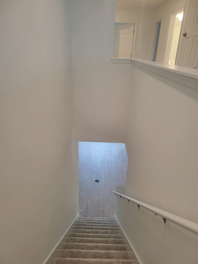 Building Photo - 5 Bedroom Brand New House with Innovative Technology near Winter Park