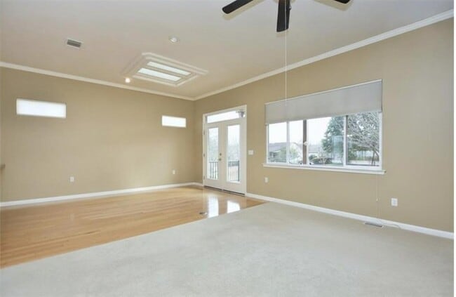 Building Photo - 111 Purple Sage Dr