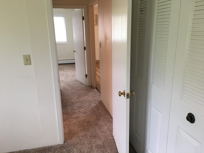 Building Photo - 3861 Brown Ave