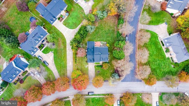 Building Photo - 3871 Woodville Ln