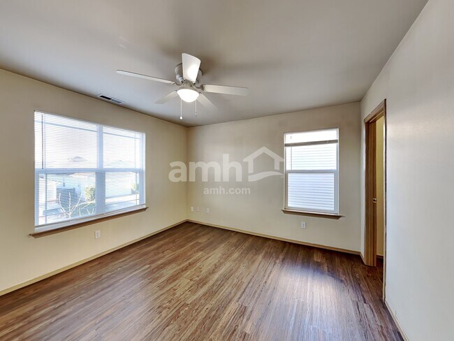 Building Photo - 10418 192nd Street Ct E