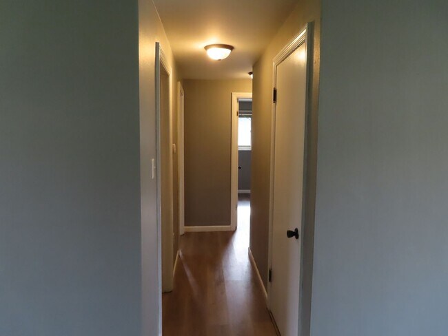 Building Photo - Kettering Single Family Home for Rent