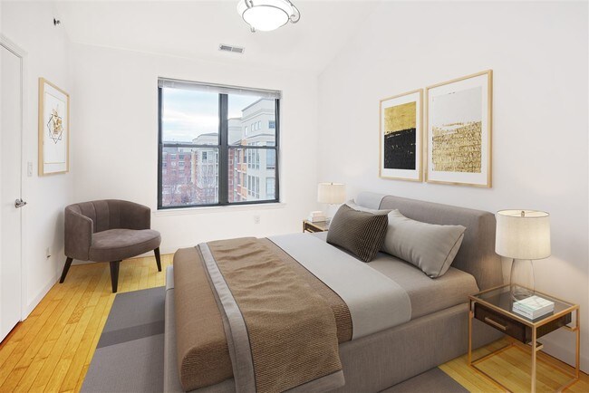 Building Photo - 24 Ave at Port Imperial