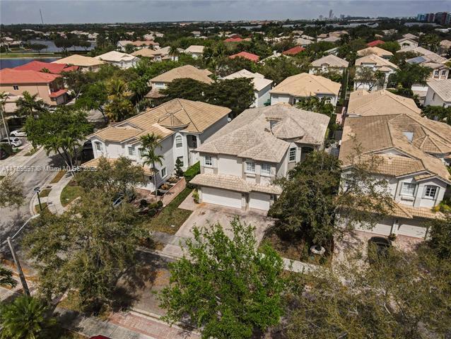 Building Photo - 10773 NW 69th Ter
