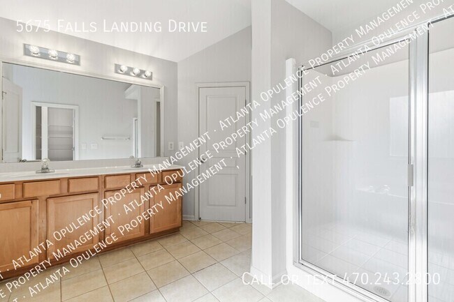 Building Photo - 5675 Falls Landing Dr