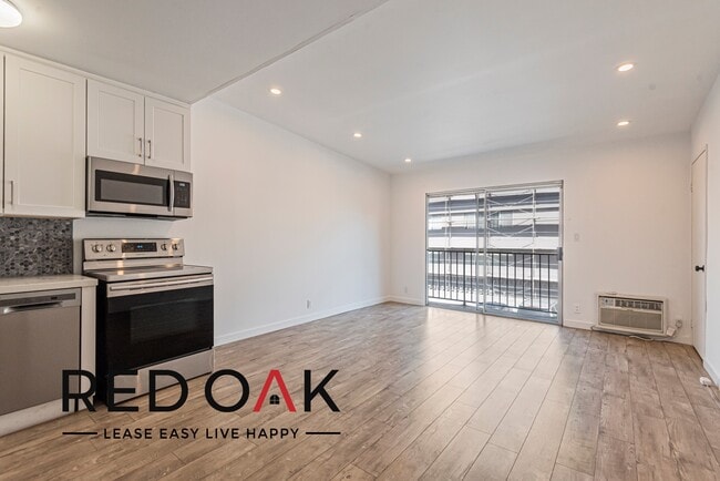 Building Photo - 519 Westmoreland Ave