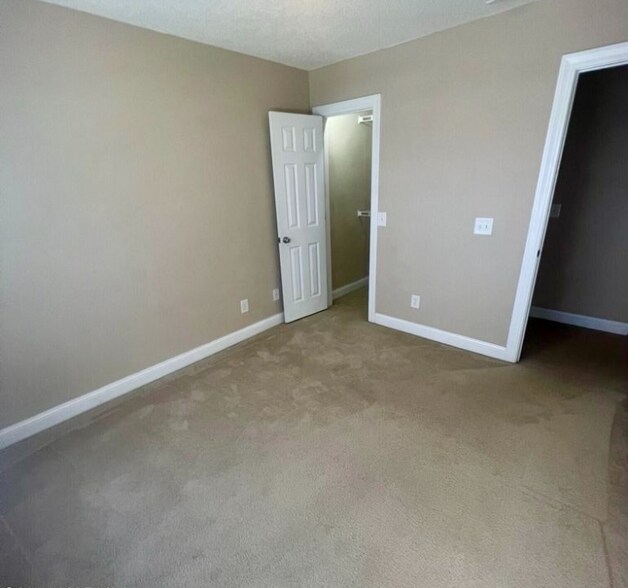 Building Photo - 4267 Dudleys Grant Dr
