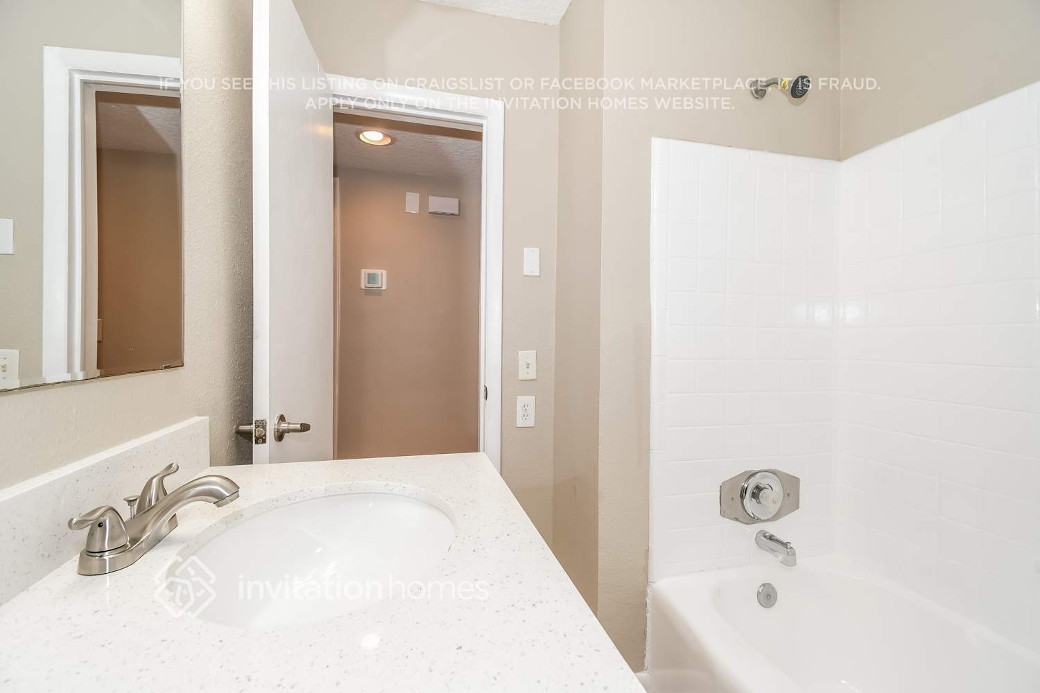 Building Photo - 1632 6th Ave N