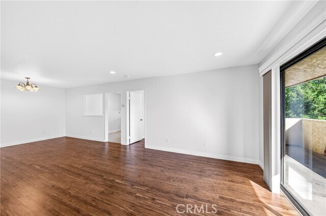 Building Photo - 25261 Tanoak Ln