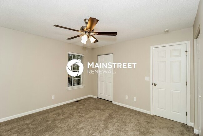 Building Photo - 3 Bedroom Pet-Friendly Home in Dallas, GA with Main Street Renewal