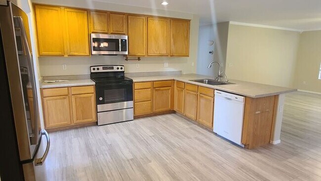 Building Photo - 5-bedroom in the heart of Gilbert