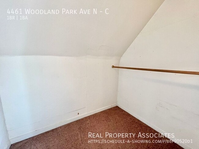 Building Photo - 4461 Woodland Park Ave N