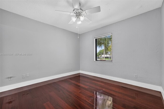 Building Photo - 8701 SW 141st St