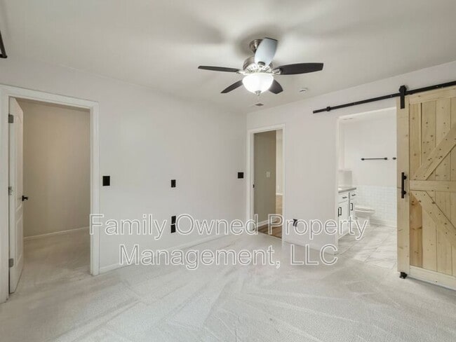 Building Photo - 351 Salkahatchie St