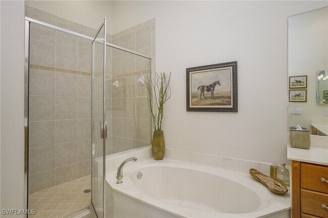 Building Photo - 9239 Tesoro Ln