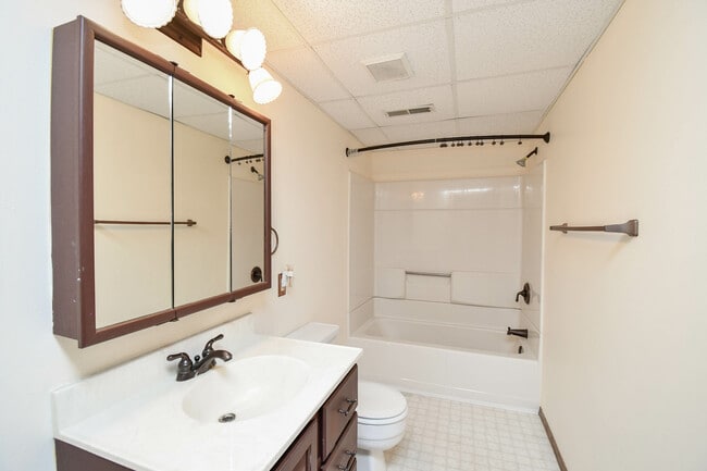 Building Photo - 26118 467th Ave