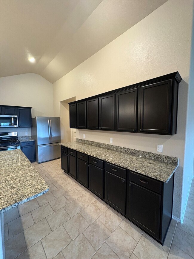 Building Photo - 9602 Paloma Creek Dr