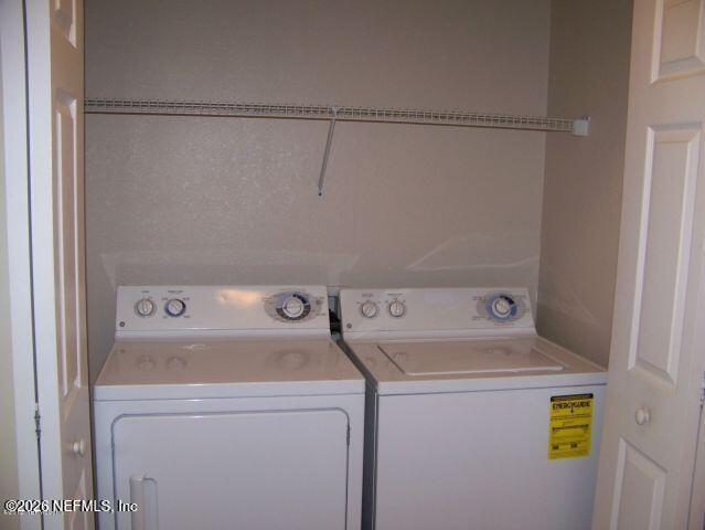 Building Photo - 7800 Point Meadows Dr
