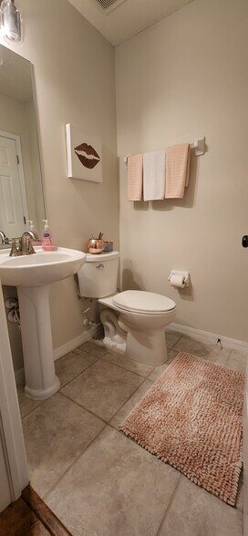 Building Photo - 27604 Pleasure Ride Loop