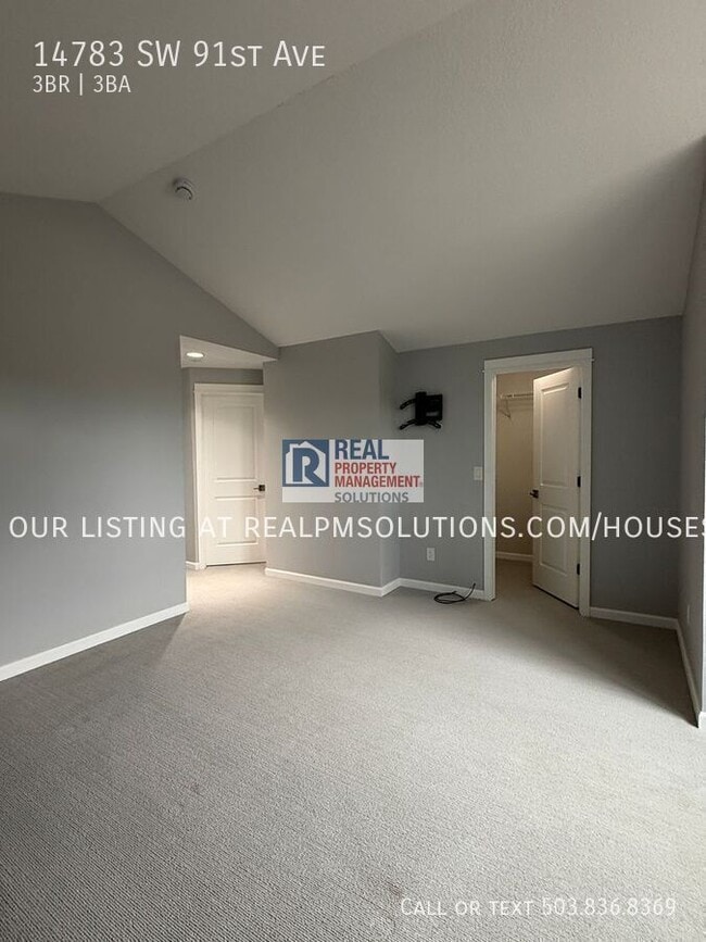 Building Photo - 14783 SW 91st Ave