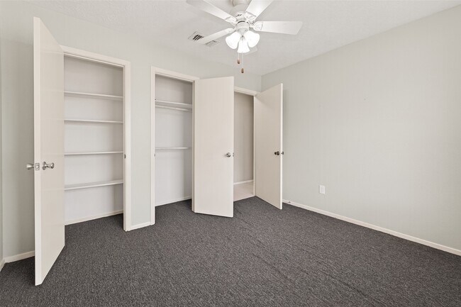 Building Photo - 6630 Harpers Dr