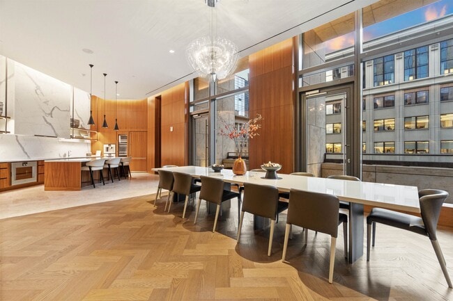 Building Photo - 99 Hudson St