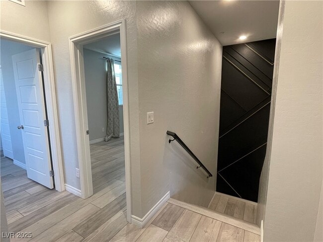 Building Photo - 600 Carriage Hill Dr