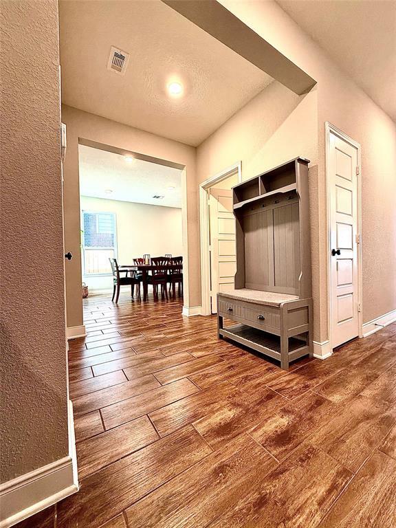 Building Photo - 10402 Sherwin Pass Dr