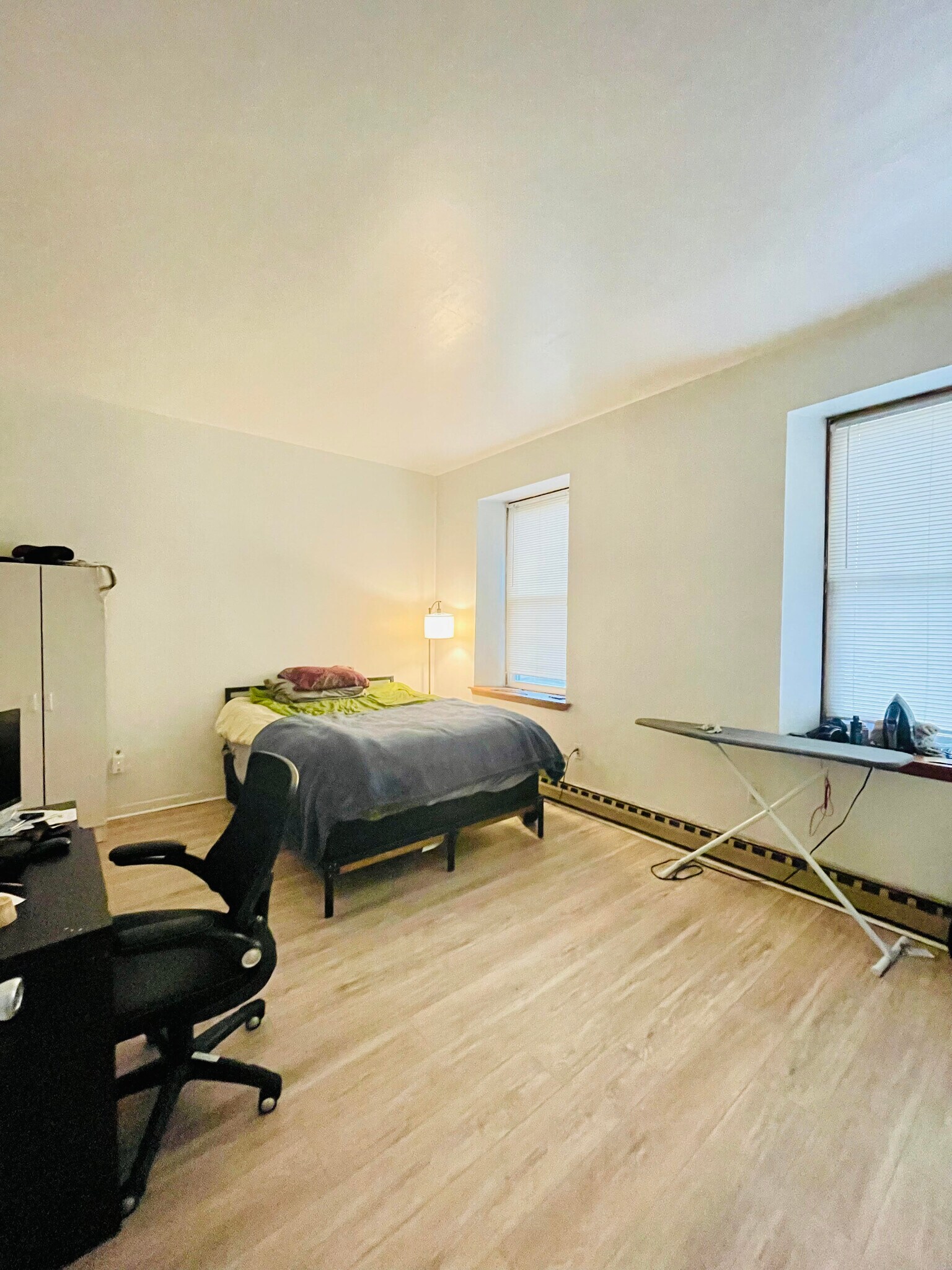 Building Photo - 1530 Mount Vernon St