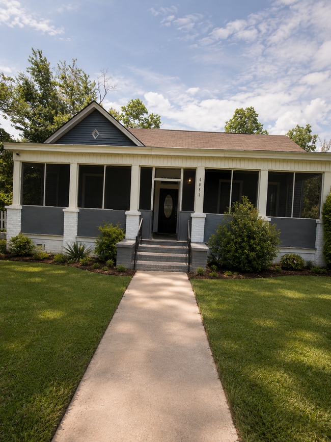 Building Photo - 4052 Mikado Ave