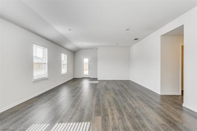 Building Photo - 2125 Croton Ave
