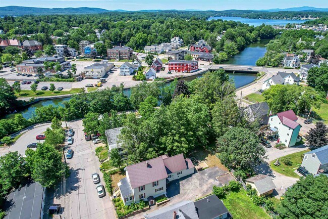Building Photo - 17 Arch St