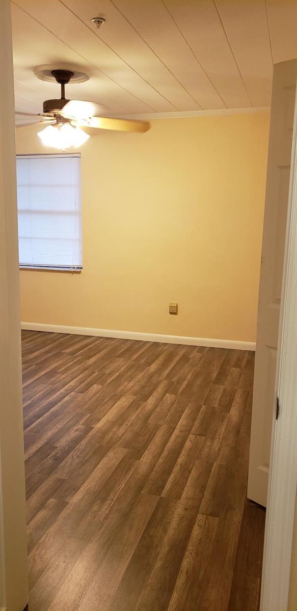 Building Photo - 2590 Rainbow Dr