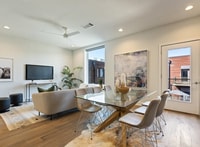 Building Photo - 1800 E 4th St