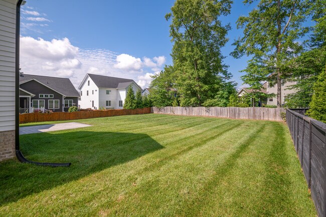 Building Photo - 3618 Graythorne Dr