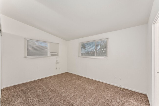 Building Photo - 6404 Stoneman Dr