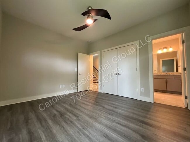 Building Photo - 1012 Westbrook Dr