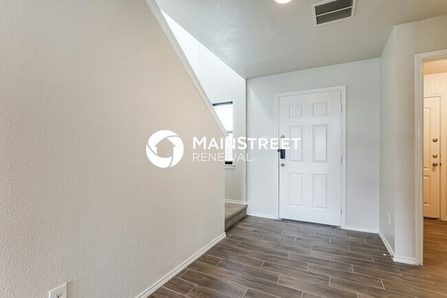 Building Photo - 3 Bedroom Pet-Friendly Home in CONVERSE, TX with Main Street Renewal