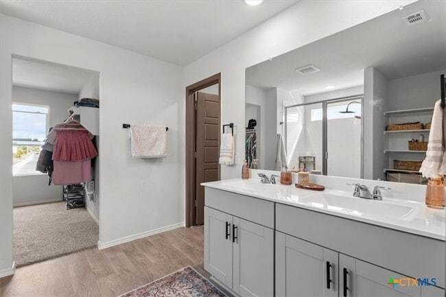 Building Photo - 410 Kayden Pt