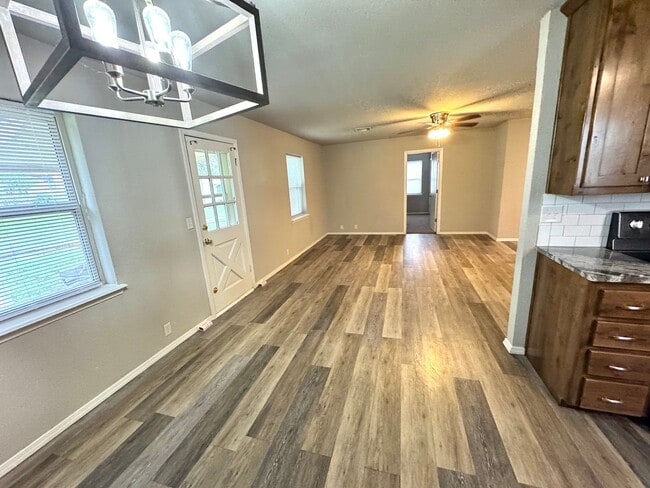 Building Photo - Newly Remodeled Brick Home 3/2 Two Car Garage