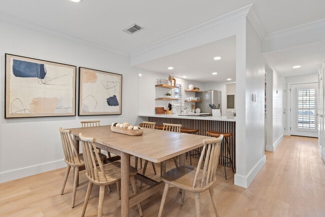 Building Photo - 13 Gulf Breeze Ct