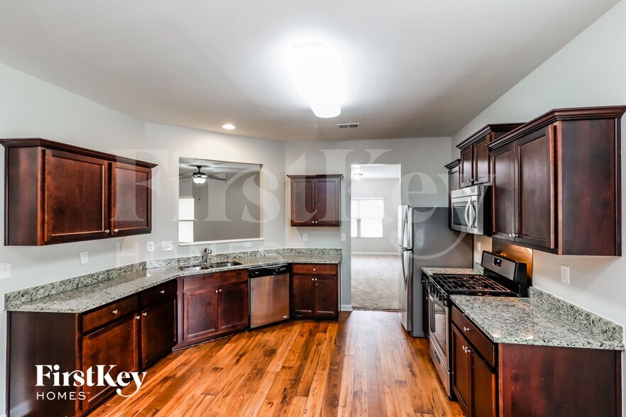 Building Photo - 4210 Windscape Way