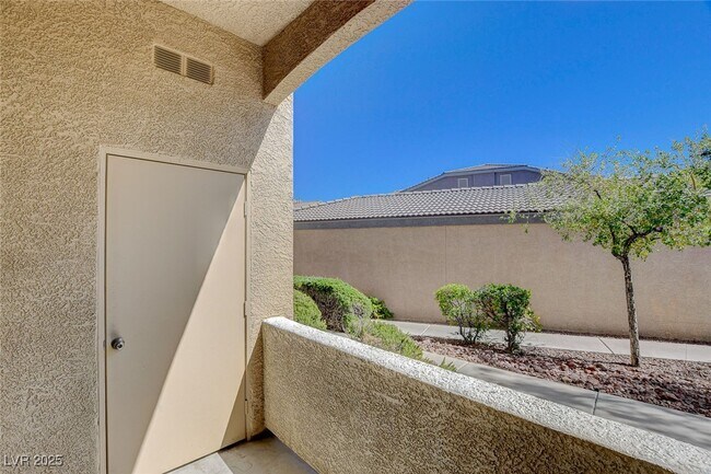 Building Photo - 8805 Jeffreys St