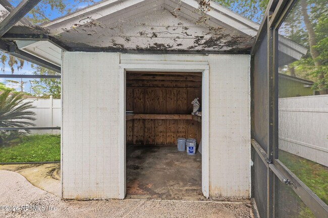 Building Photo - 388 Arora Blvd