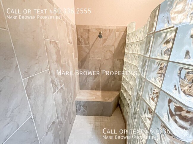 Building Photo - 9276 E Sutton Dr