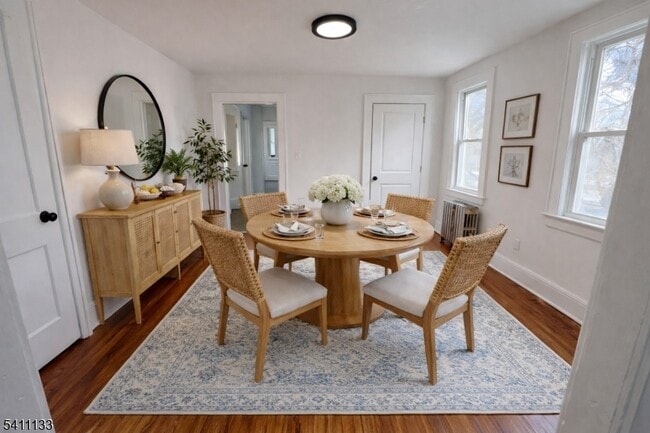 Building Photo - 25 Elm St