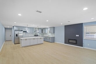 Building Photo - 8996 Newport Ave
