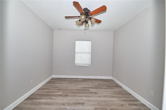 Building Photo - 13565 Fountainbleau Dr